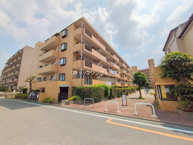 仲介手数料無料　ライオンズマンション西所沢の外観