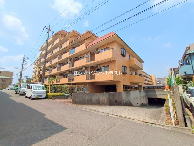 仲介手数料無料　ライオンズマンション西所沢の外観