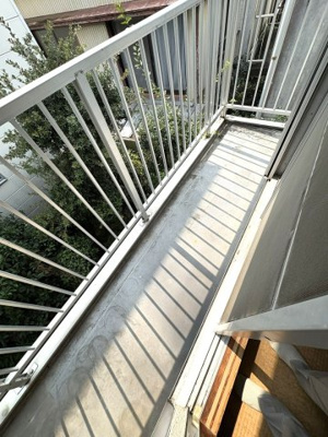 【バルコニー】 | 中古一戸建　高知市愛宕町3丁目