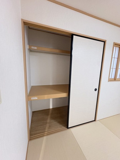 【収納】 | 南区下溝 中古戸建て | 和室6帖押入