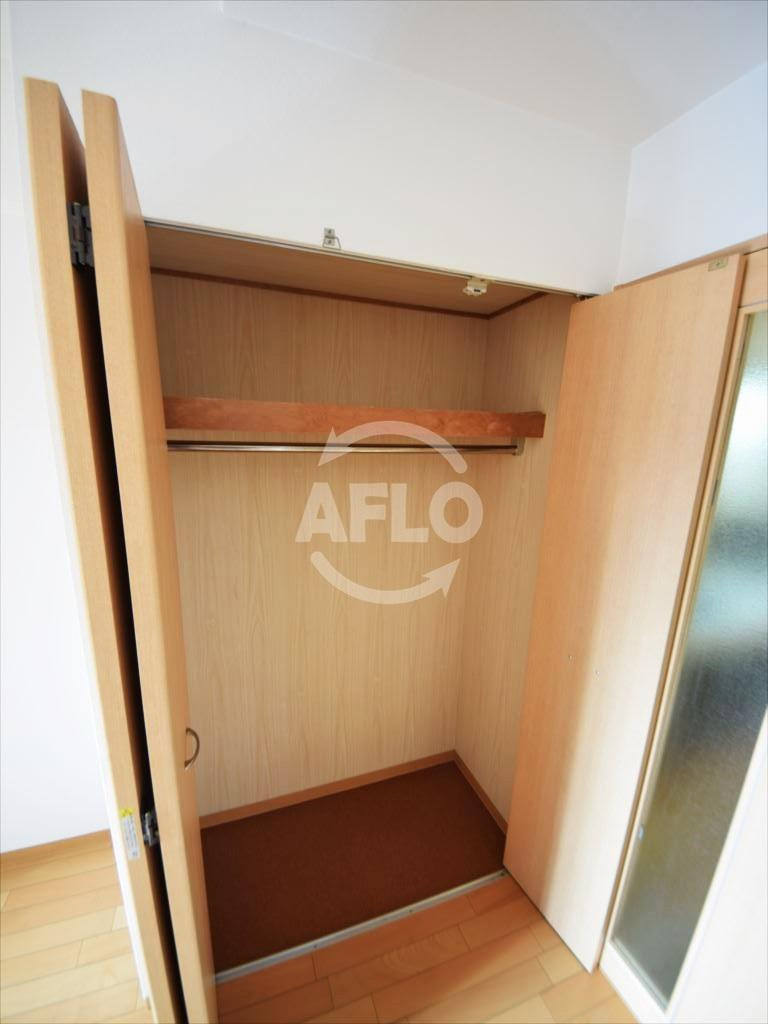 エスリード北浜の収納|エスリード北浜　クローゼット