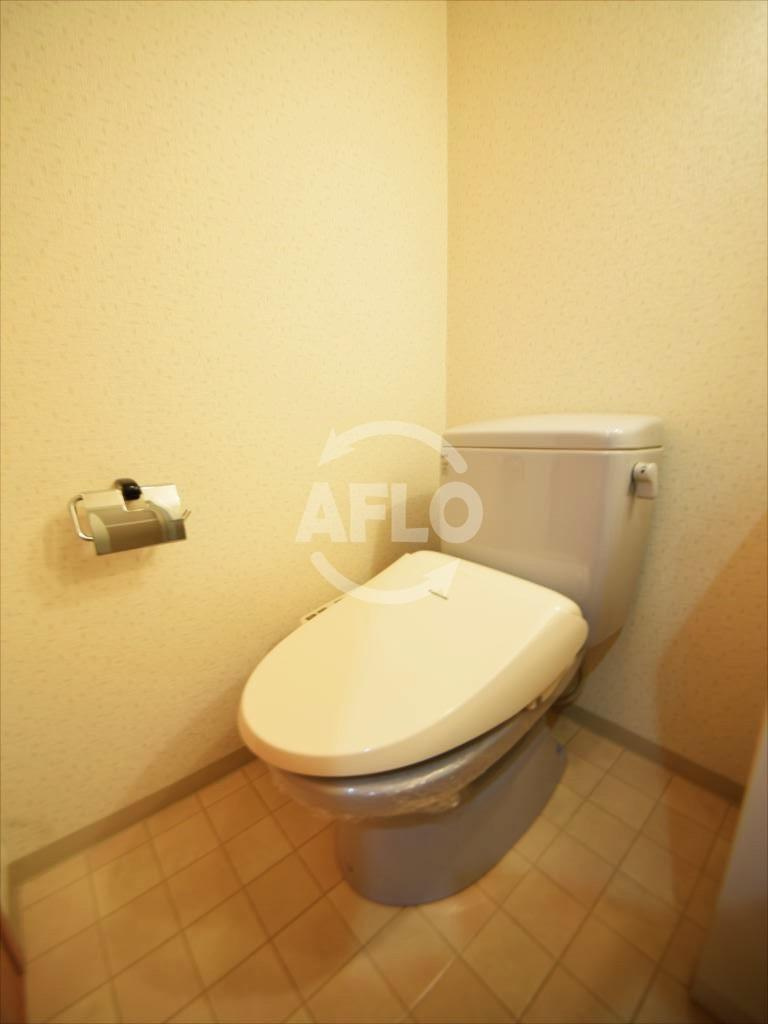 エスリード北浜のトイレ|エスリード北浜　温水洗浄便座