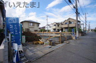 【前面道路含む現地写真】 | 【仲介手数料無料！！】日野市西平山5丁目　新築戸建て（全2棟）1号棟　3980万円