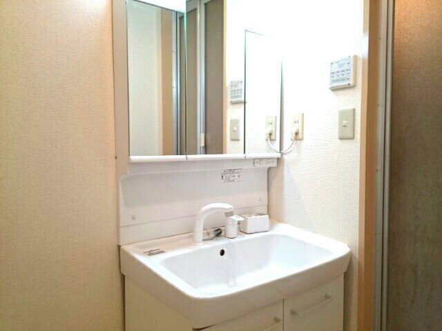 パークヒル光明の洗面所|使いやすい洗面所です