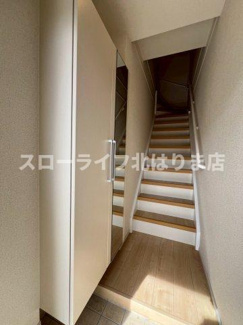 【玄関】 | メイプル　コート