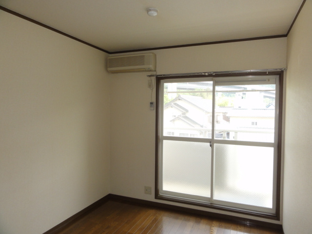 【洋室】 | メゾンフォレスタ | 6帖の洋室です