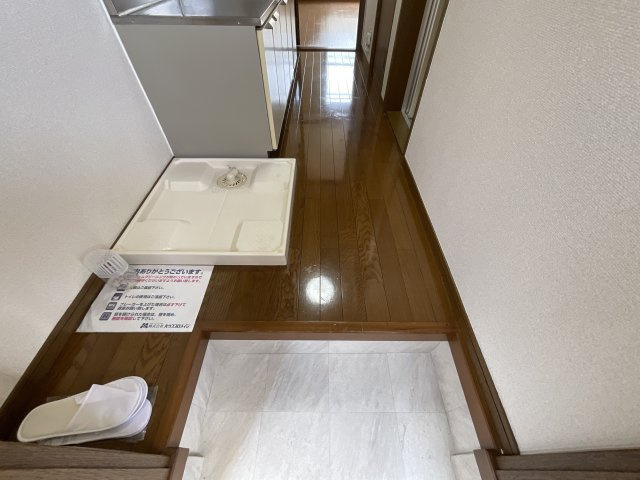 【玄関】 | メゾンフォレスタ | 玄関です