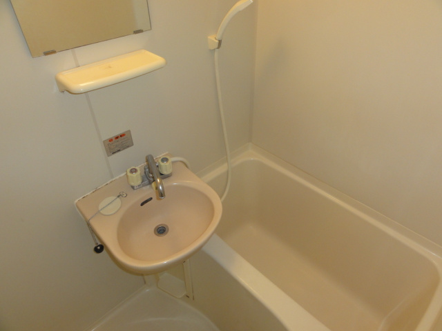 【浴室】 | メゾンフォレスタ | お風呂です