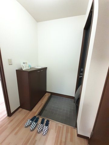 サンビレッジ七番館の玄関|※同タイプの部屋写真です