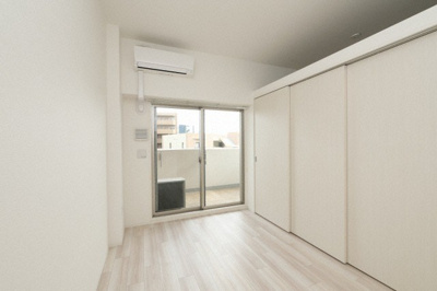 【居間・リビング】 | セレニテ西中島アリア壱番館