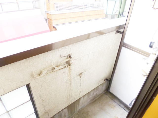 クリスタル葵のバルコニー|洗濯機置き場はこちら！