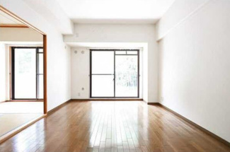 【居間・リビング】 | 山田マンションビューテラス | リビング★