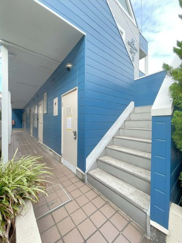 コーポミヤBのエントランス