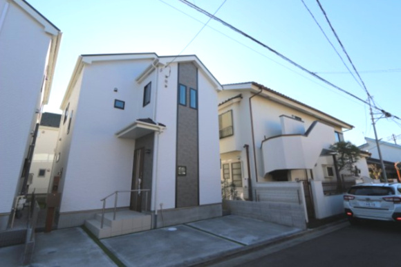 【Heartfull Town】小平花小金井５丁目の外観|当物件は「設計」「建設」の『住宅性能評価』において耐震最高等級を全棟取得♪