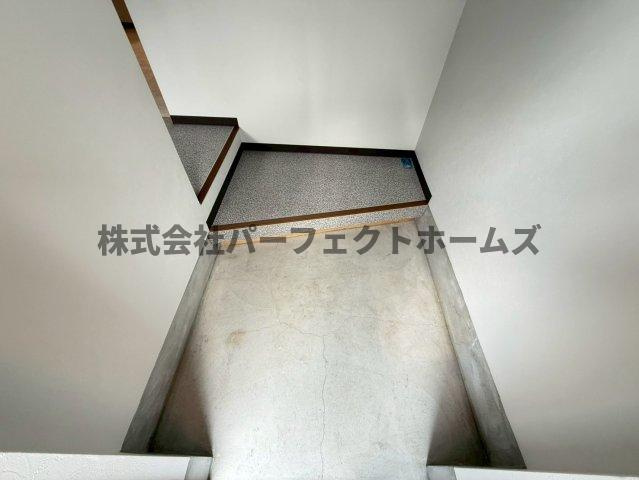 クラテル大利の玄関|シンプルで使いやすい玄関です