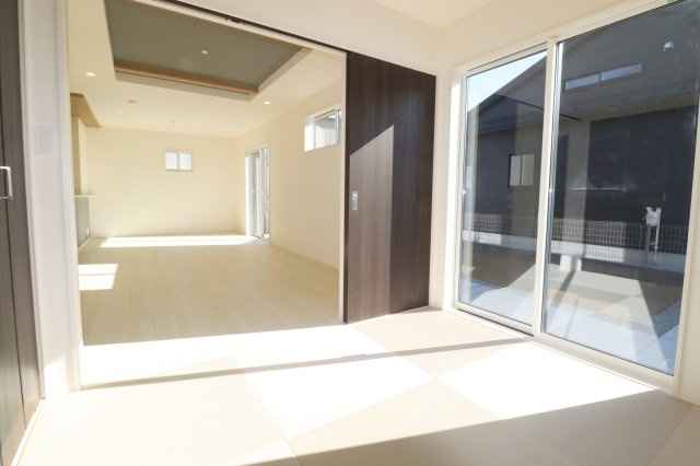 郡山市芳賀３丁目　　　１号棟　　　芳賀小学校、郡山第４中学区の居間・リビング|※同社施工例