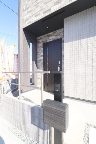 郡山市芳賀３丁目　　　１号棟　　　芳賀小学校、郡山第４中学区の玄関