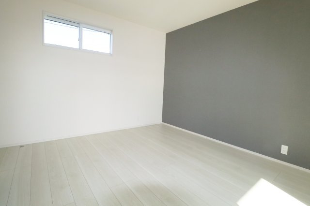 郡山市芳賀３丁目　　　１号棟　　　芳賀小学校、郡山第４中学区の玄関|※同社施工例