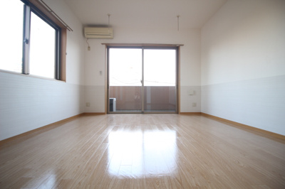 【寝室】 | ハートフル泉田