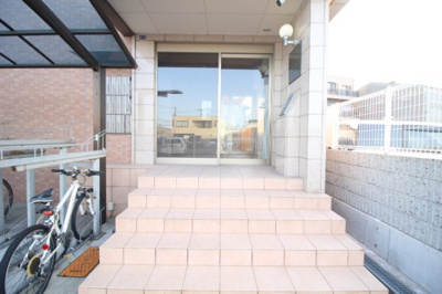 【エントランス】 | ハートフル泉田