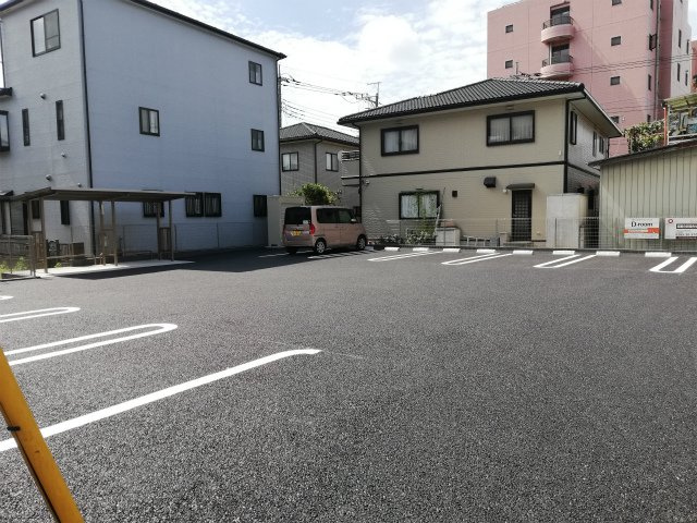 オリーブガーデンの駐車場