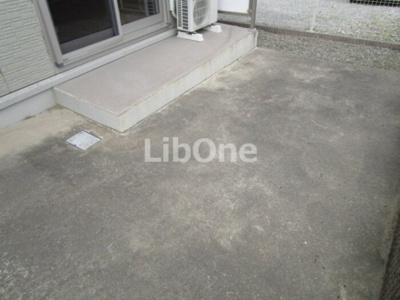 【庭】 | ベルデュール | テラス