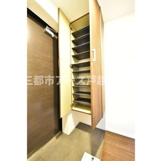 【玄関】 | ガレット戸越銀座