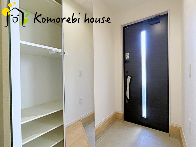 さいたま市大宮区堀の内町　7期　新築一戸建て　スタイル　02の玄関|9/26　撮影済み