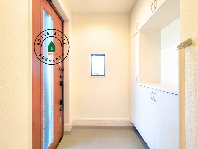 熊本市中央区壺川1丁目第1-2棟（1号棟）の内観：施工例|二重ロックでしっかり防犯対策ができます。