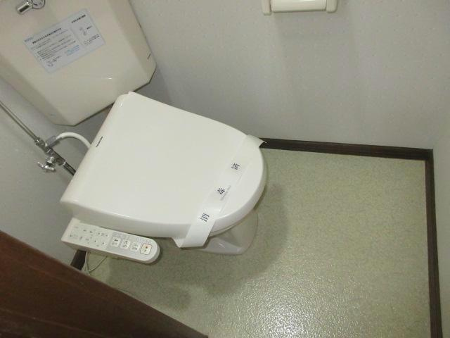 イーストハウスのトイレ