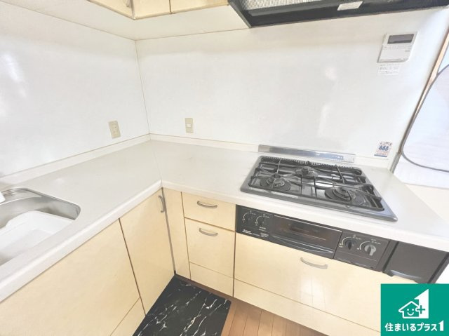 大東市泉町　中古一戸建てのキッチン