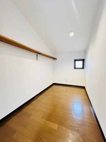 須磨本町1丁目戸建の収納