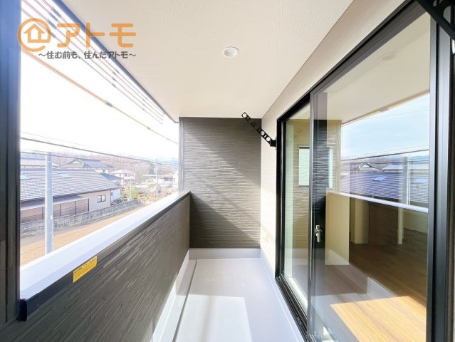 【バルコニー】 | 富士宮市宮原2期　新築戸建て　全1棟