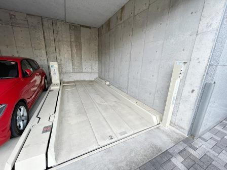 ＡＺ小石川の駐車場