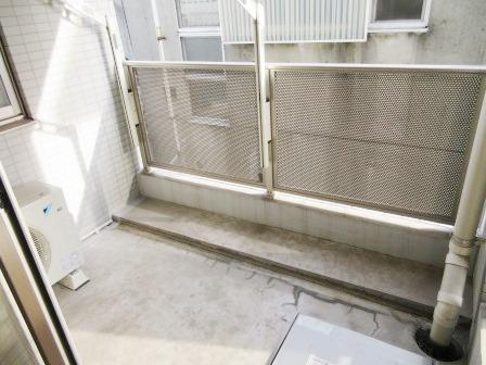 ＡＺ小石川のバルコニー