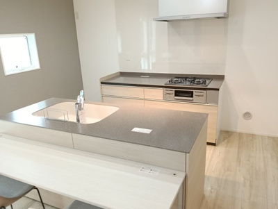 【キッチン】 | 保土ヶ谷区今井町-２号棟 | キッチンでお料理をお楽しみください