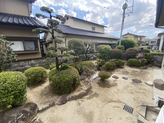 【庭】 | 北区楡木5丁目