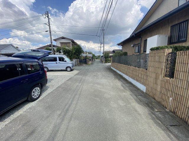 【前面道路含む現地写真】 | 北区楡木5丁目