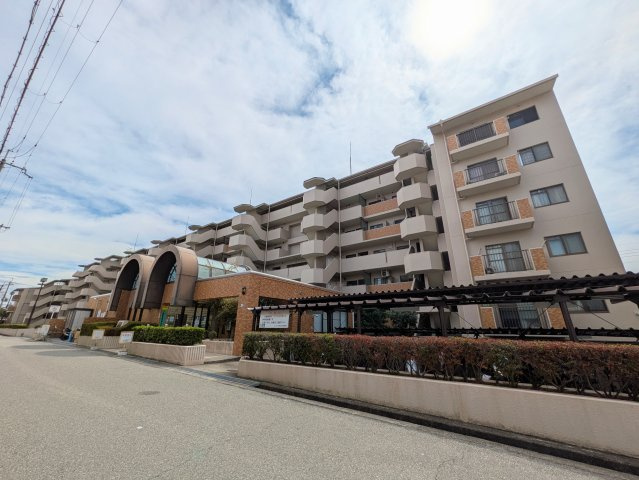 ユニライフ明石魚住の外観