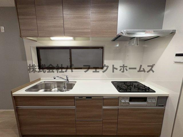 長尾元町3丁目戸建　賃貸のキッチン|コンパクトなキッチンで掃除もラクラク