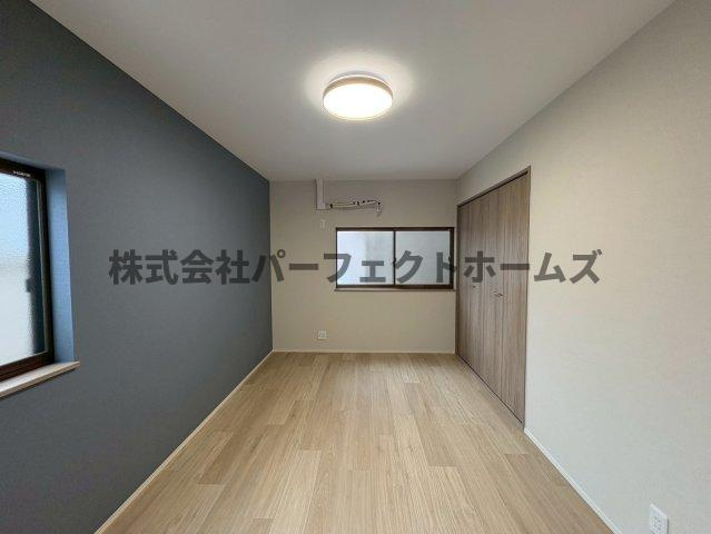 長尾元町3丁目戸建　賃貸の居間・リビング|ゆったりとした居間です