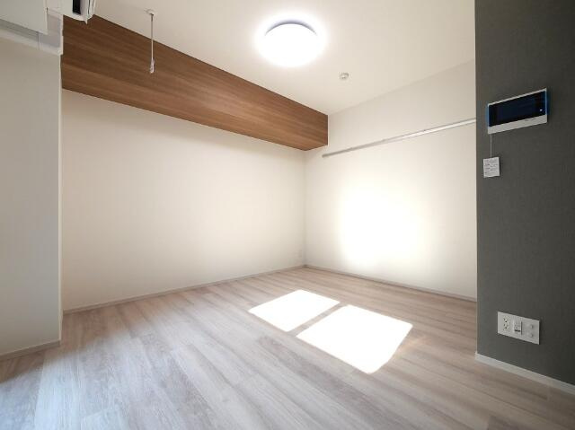 ラフィスタ金町の洋室