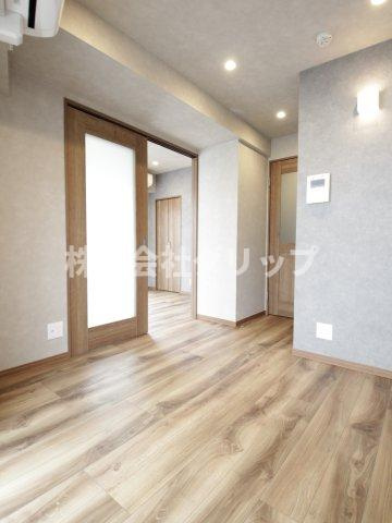 サンビューハイツ市ヶ尾の居間・リビング