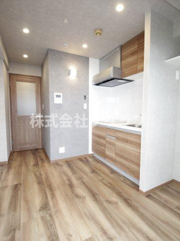 サンビューハイツ市ヶ尾の居間・リビング