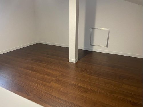 【収納】 | 東田川郡三川町押切新田建売住宅【Ｚ空調】 | 屋根裏収納は季節の荷物や箱の荷物を収納するのに便利です。