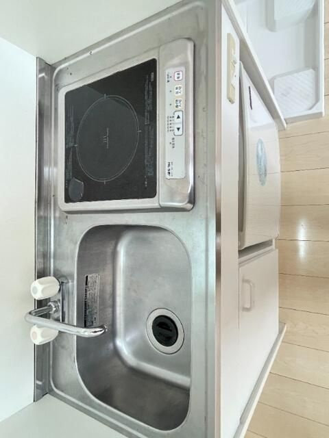 パインズデフィⅢのキッチン