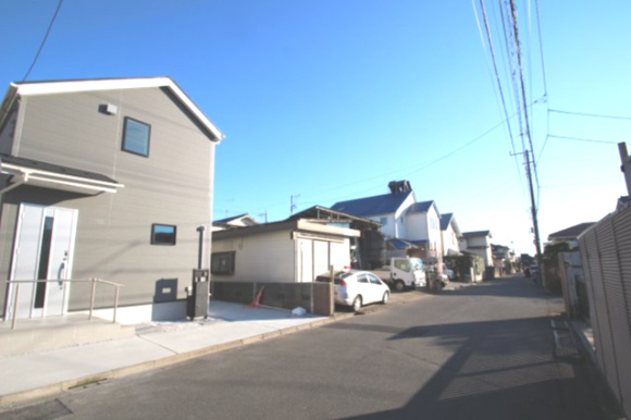 【LIGNAGE】小平市上水南町２丁目の外観