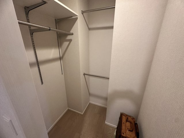 桜区田島3丁目分譲賃貸マンションの収納