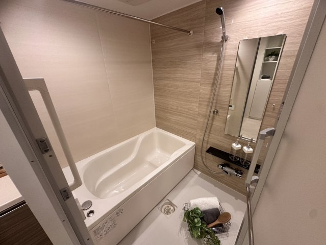 桜区田島3丁目分譲賃貸マンションの浴室