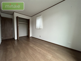 【洋室】 | パントリー　並列2台駐車可　船橋市咲が丘３　全2棟　B号棟 | 販売現地